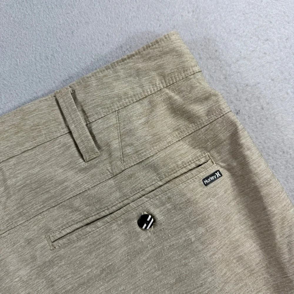 Hurley Nike Dri-Fit Hybrid Walk Shorts Mens 31 Khaki Chino Golf Performance